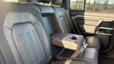 Land Rover Defender 3.0 D300 X-Dynamic HSE 110 5dr Auto Diesel Estate